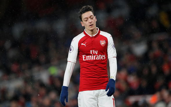 Arsenal fans rip into Ozil thisisfutbol com