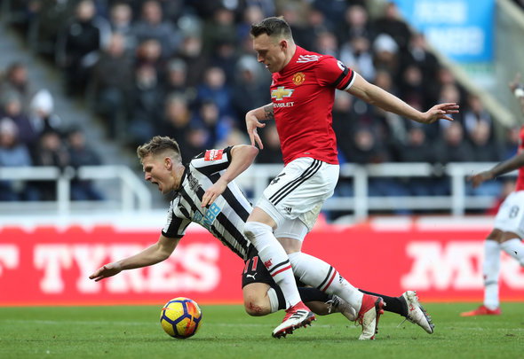 Reporter insists Newcastle United should not sign Phil Jones