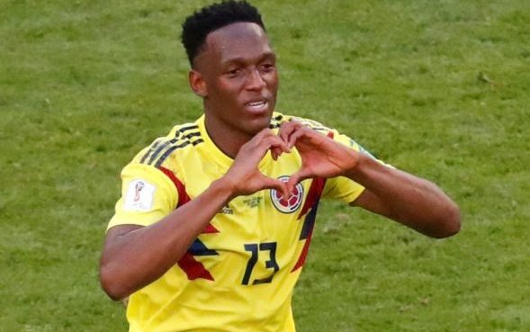Image for Everton table £21m bid for Yerry Mina
