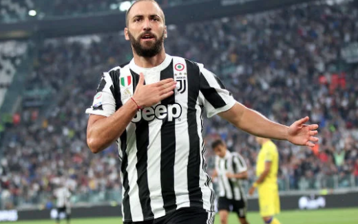Image for Chelsea in talks to sign Gonzalo Higuain from Juventus