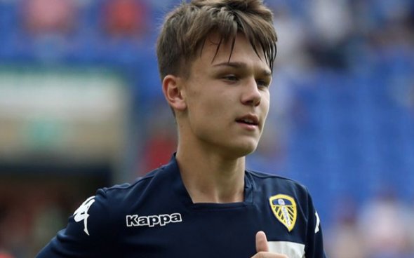 Image for Leeds fans react as Shackleton signs new deal