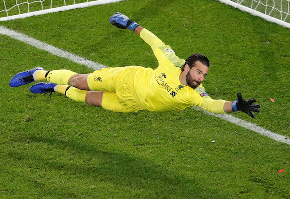 alisson becker green kit