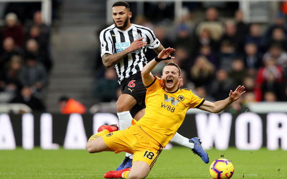 Image for Newcastle fans savage Lascelles at half time v Wolves