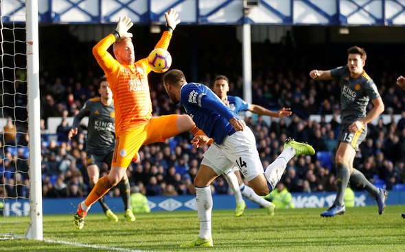 Image for Everton: Supporters want Cenk Tosun to start against the Saints