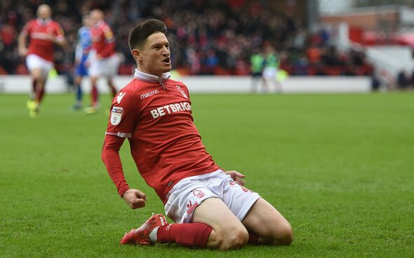 Image for Forest fans in awe of Lolley