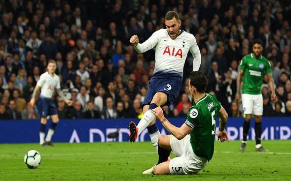 Image for Tottenham and Real Betis in talks over Janssen