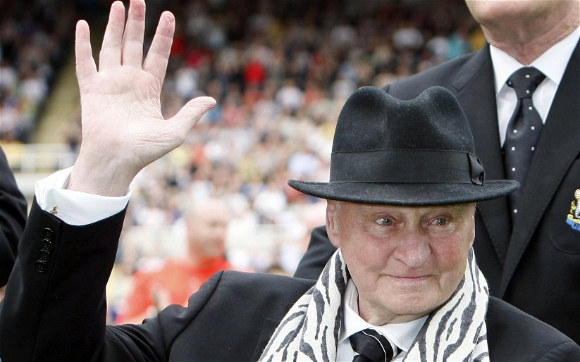 Image for Newcastle: Fans remember Sir Bobby Robson