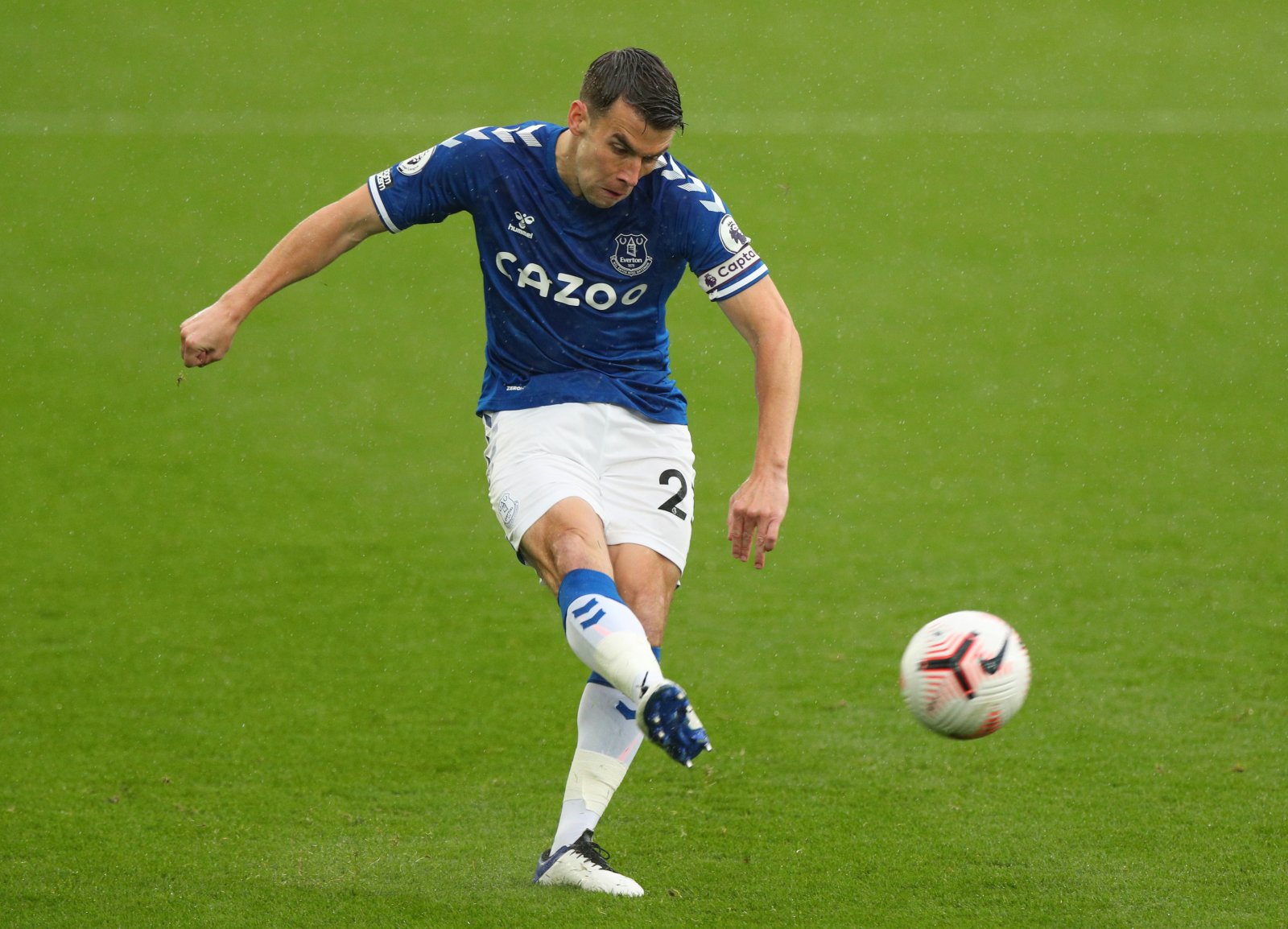 Manchester United: Journalist urges United to sign Seamus Coleman
