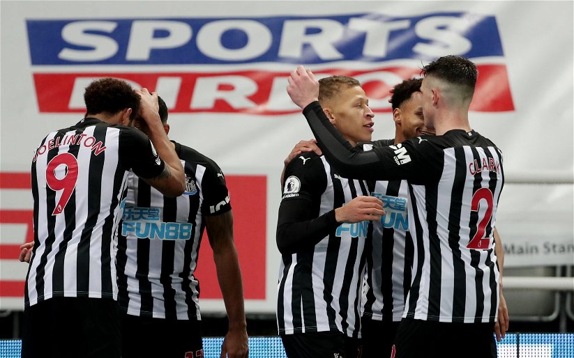 Image for Newcastle United: Fans react to Dwight Gayle rumours