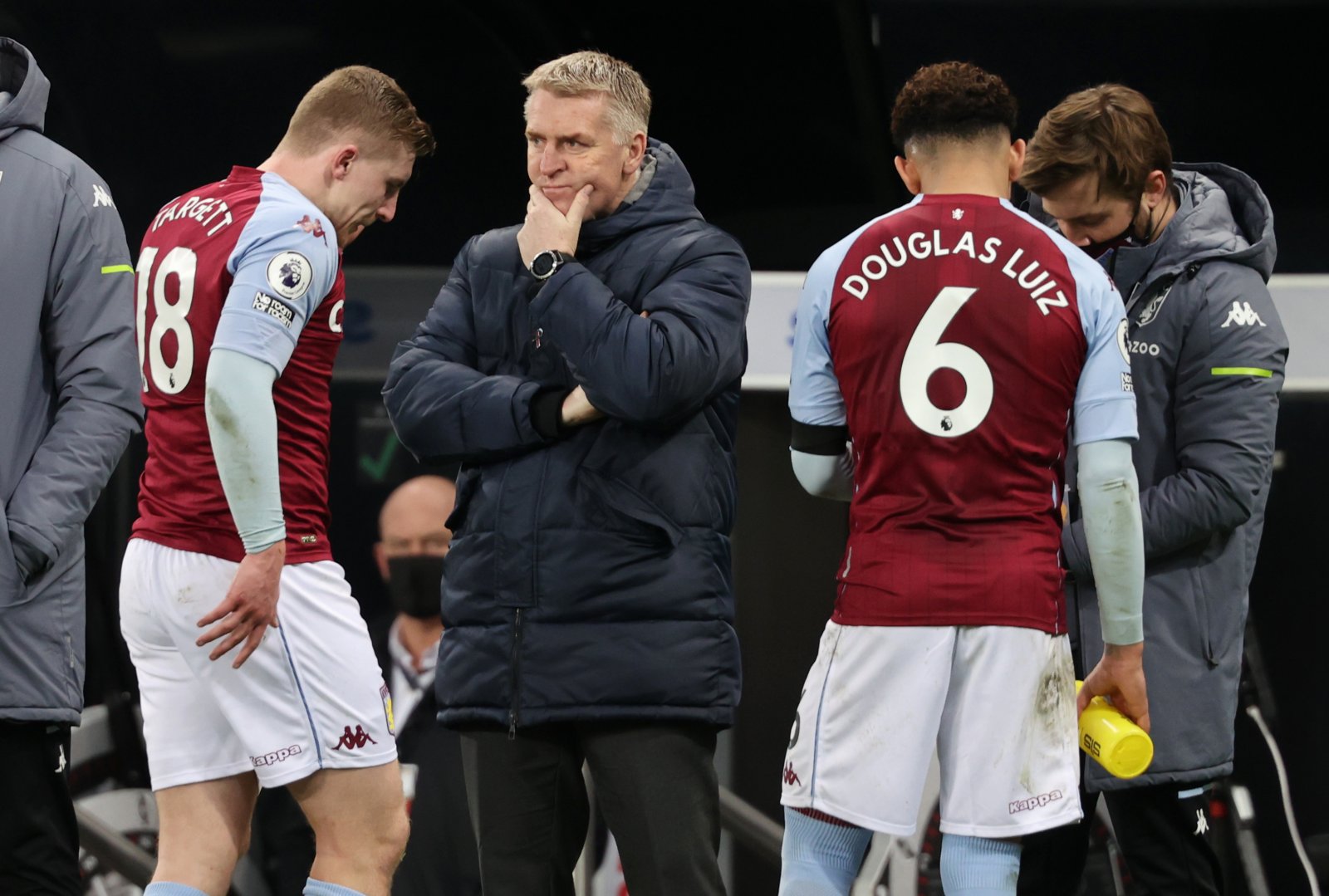 Aston Villa: Journalist discusses potential centre-back move amid Axel Tuanzebe links