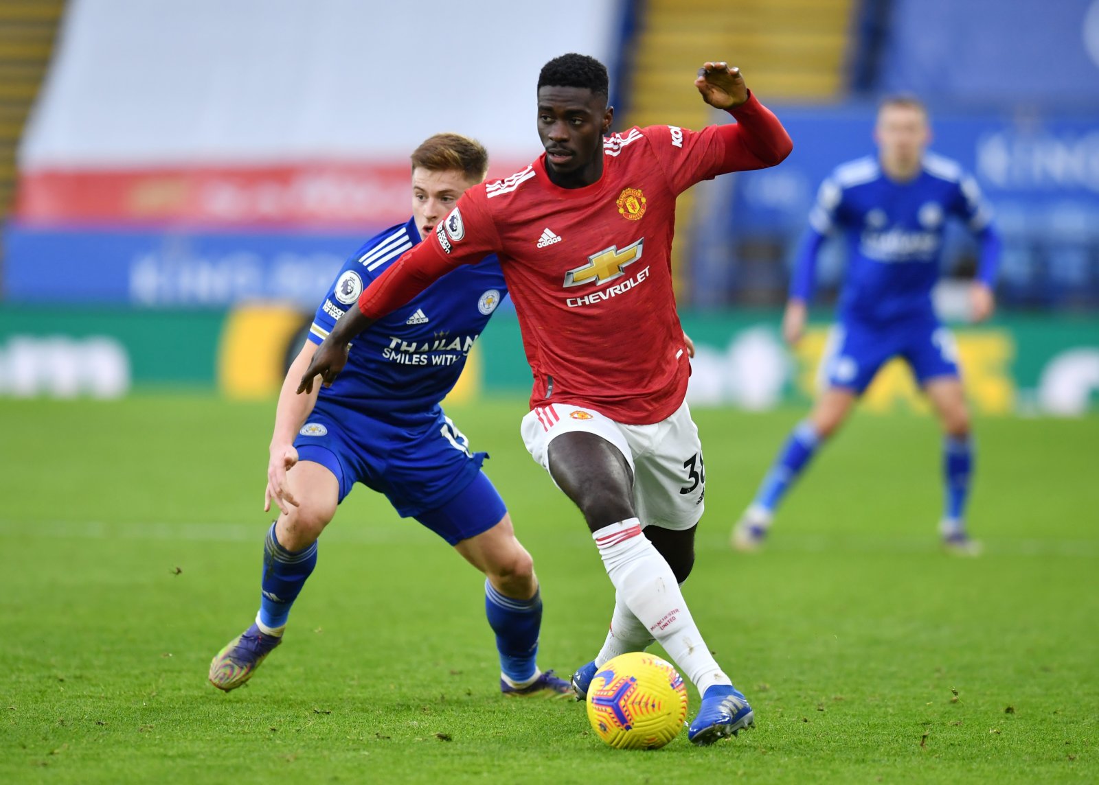 Hendrie warns Tuanzebe over Villa return