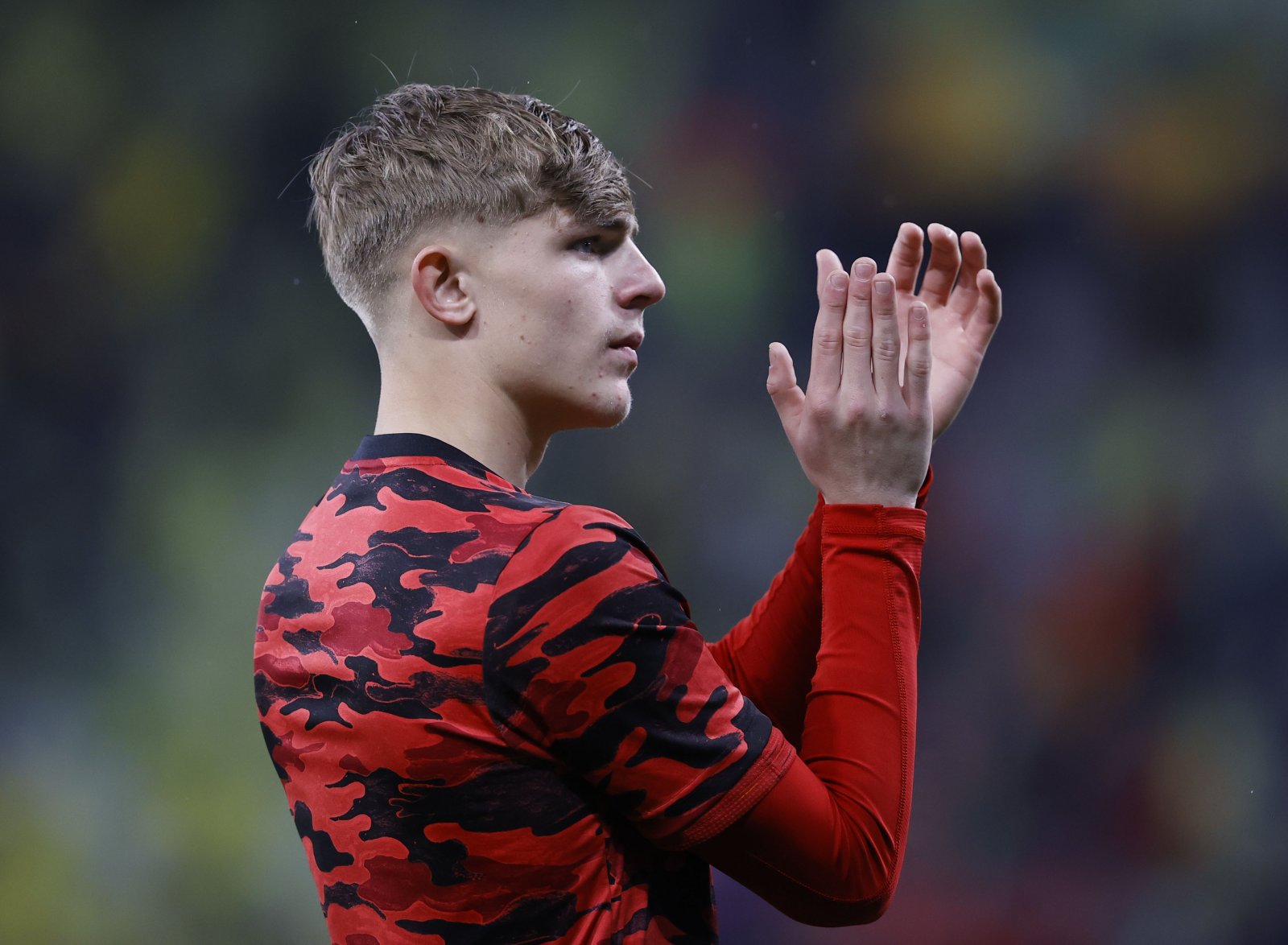 Pundit doesn’t expect Leeds to sign Man United’s Brandon Williams