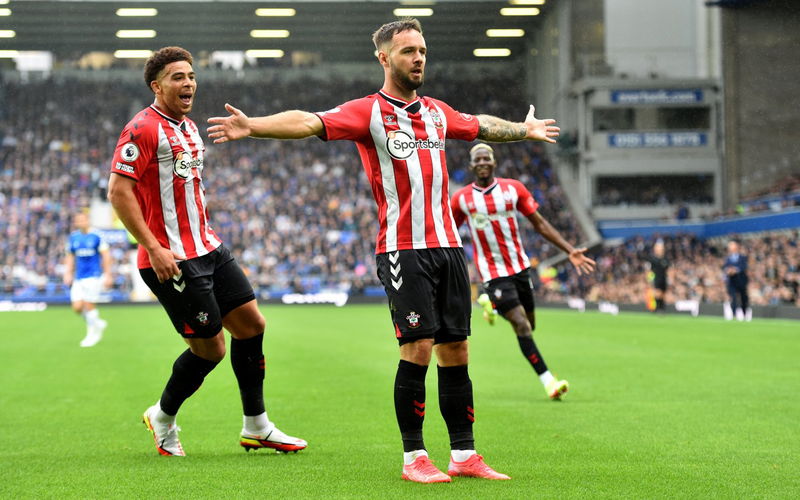 Image for Southampton: Adam Armstrong disappoints despite credible draw