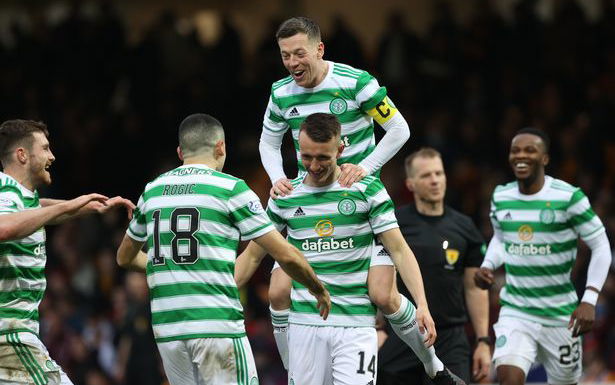 Image for Celtic: Fans react to starting line-up vs Dundee