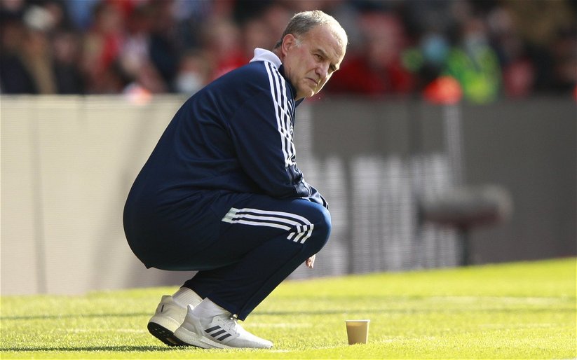 Image for Leeds United: Journalist believes there is an uncertainty on Bielsa’s future