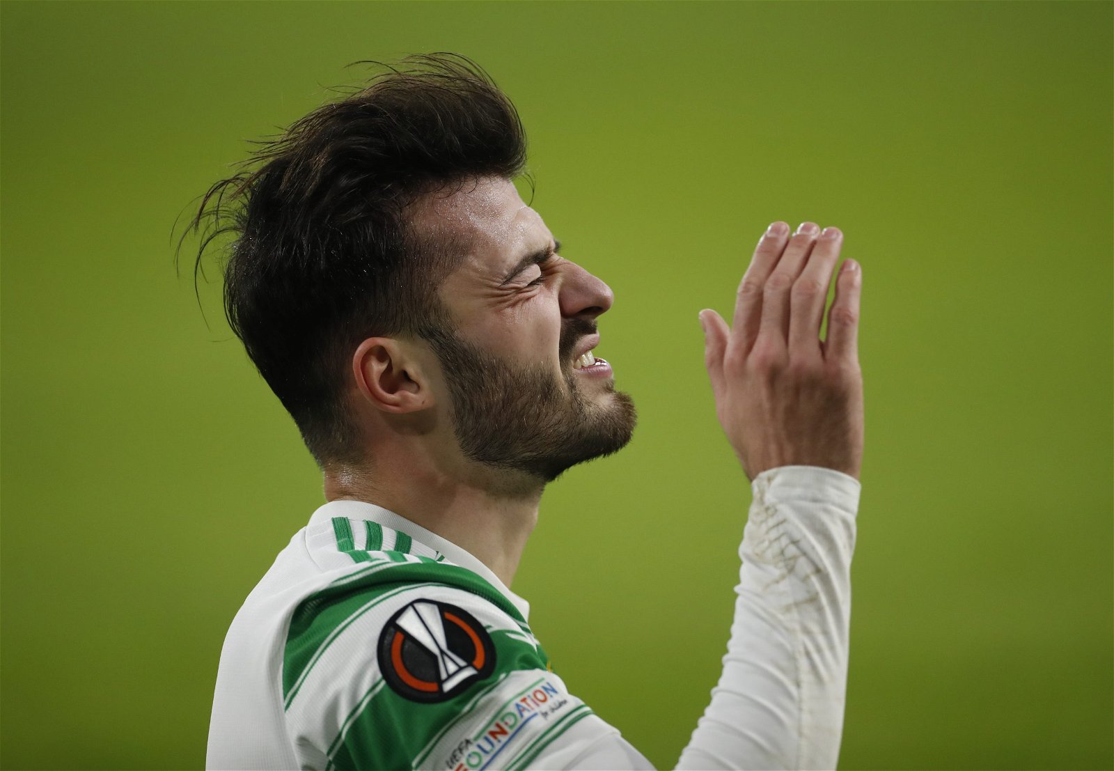 'Right now' - Journalist hints Celtic to finally axe 25 y/o who's 'taking money from the club'