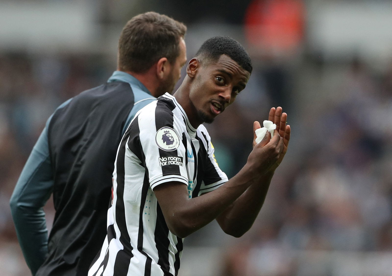 Newcastle United: Hope Claims Isak Is ‘not On Track’ After Injury ...