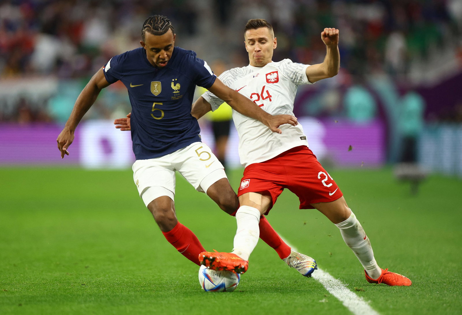 Jules Kounde criticised by Julien Laurens | thisisfutbol.com