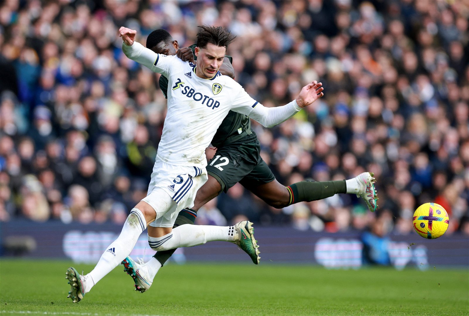 Leeds Utd star Robin Koch reveals 'exchange' with different manager; new  aim on the horizon